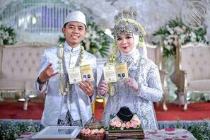 男出轨「啪上岳母」恩爱声狂传众人破门目睹!她心碎离婚1