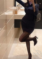 厕所门口臭美一下，嘻嘻1