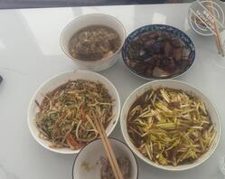 今天休息亲自下厨给老妈做饭