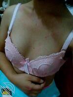 老婆的自拍    不是发给我的