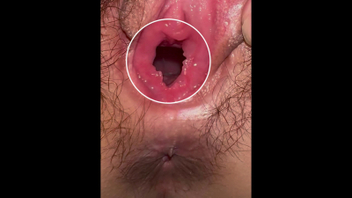 女友的超粉逼洞！一眼看到宫颈