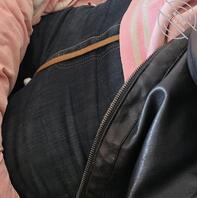 经过我两天的吓唬和引诱，我妹终于告诉我她书包里的避孕套是和谁用的了2