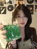 曝光烟台大三母狗，想看各位海友羞辱她2