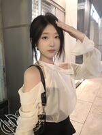 曝光烟台大三母狗，想看各位海友羞辱她