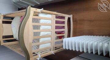 （真实原创）儿媳妇的乳头真是粉嫩