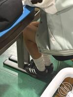 偷拍女同学的白袜骚腿0