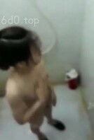 洗澡偷拍