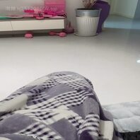 原创视频66，射精的时候让姐姐张开嘴，射在了姐姐的嘴里，姐姐把精液吞下