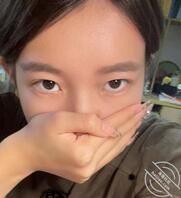 大一学生妹自拍0