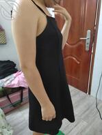 6、大哥不在家,我给你嫂子送了礼物,试图讨好嫂子。2