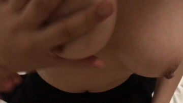 娇嫩的黑丝女友身材超级棒，