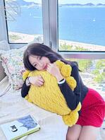 曝光反差母狗对象，想看各位海友羞辱她1