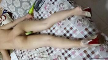 爱手淫的老婆2