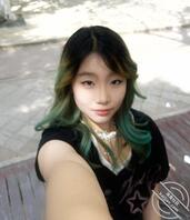 【真实分享】医科大学骚货医学生马矜媛，骚猪朋友圈怼脸妆容，就是要盯榨你2