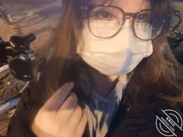 女朋友哦，点赞超过三十，下期附带露脸隐私照1