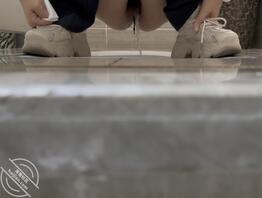 厕拍现拍现发，喜欢的点赞2