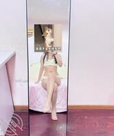 我哥不在家，给大家发个自拍吧