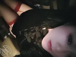 网上认识杭州余杭区的一个极品骚母狗人妻，喜欢偷人，喜欢露出，还是个M0