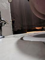 第一次偷拍女厕所0