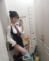 骚逼李文静在线求辱骂求操0