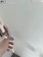趁她病要她命，逮到机会老婆和小孩姨打电话，强行插入操到语无伦次