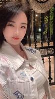 继续分享妈妈的骚照片，眼神真的是太淫荡了，看一次硬一次，供大家射屏2