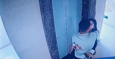 贱女人，被包养的小骚包，今天被男朋友抓到了1