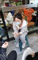 偷拍大胸眼镜妹 1