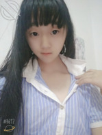 刚上高中的小女生，很骚也很嫩2