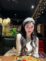 想看哪里跟我说，我可以现在拍给你看（听指挥）