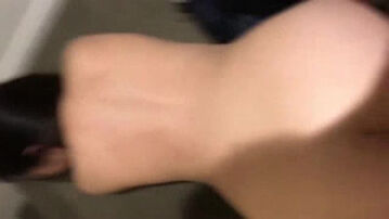 加拿大高异少妇