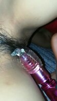 几天没在家，骚媳妇就忍不住用玩具自慰了