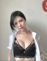 被同学调教成母狗的高贵妈妈(4)1