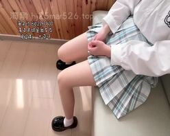 〖妹妹127〗威胁破处肉丝白袜亲妹妹，第一次做爱被操60分钟，下不来床了