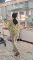 人妻熟女李老师四十三岁。妇女节被我灌醉硬上了，愧对她老公被肏一边爽一边哭1