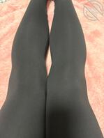 玩上一贴嫂子丝袜和瑜伽裤的照片 1