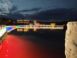 无聊，出去转转