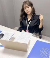 【真是乱伦】舅妈婚服的白浆蜜桃诱惑 办公室新娘 狂草秀禾服舅妈1