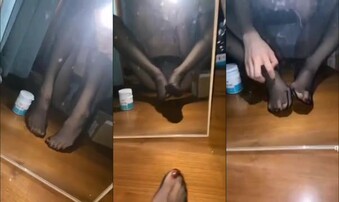 可爱学妹的居家黑丝安慰