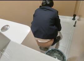 原创厕拍1（总有一款适合你鸡巴的肥臀）