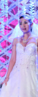 婚纱加礼服，从面相看觉得我姐是什么样的女人