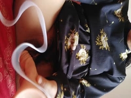 吕吕骚骚逼