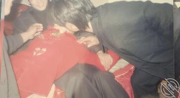 骚妈 发现骚妈结婚时候被婚闹的照片1
