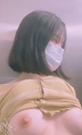 女儿情趣装小骚货，抓着屌一顿吸，黑丝美腿张开猛操，扶着屁股后入輸出2