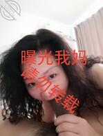 绿母儿子退休A8丝袜骚妈1