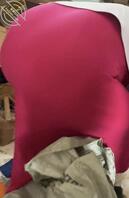 更新，大姨子来我家，摸了扣了用鸡顶了她的屁股，露出鸡巴给她看了…她好像…