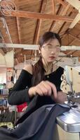 我女儿说不想在厂里做了，现在女孩子做什么行业比较有前途一些0