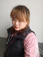 玩了嫂子原味后,忍住不理嫂子0