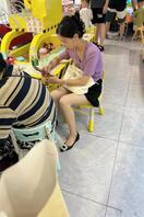 偷拍紫色韵味少妇