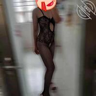 无意在姐姐手机里看到、不知道是发给姐夫还是发给情人的